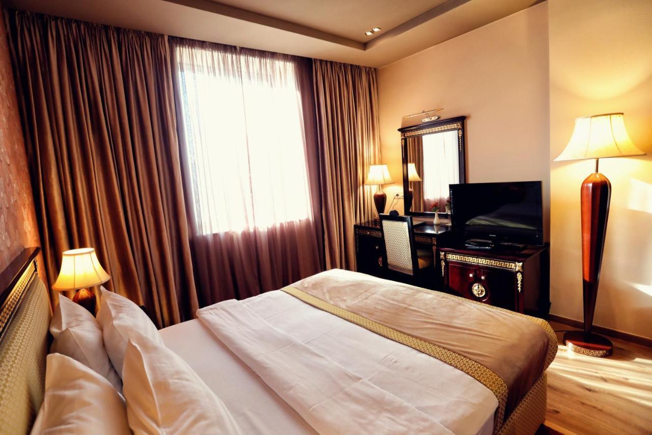 Grand Hotel Europa Shkoder Exterior photo